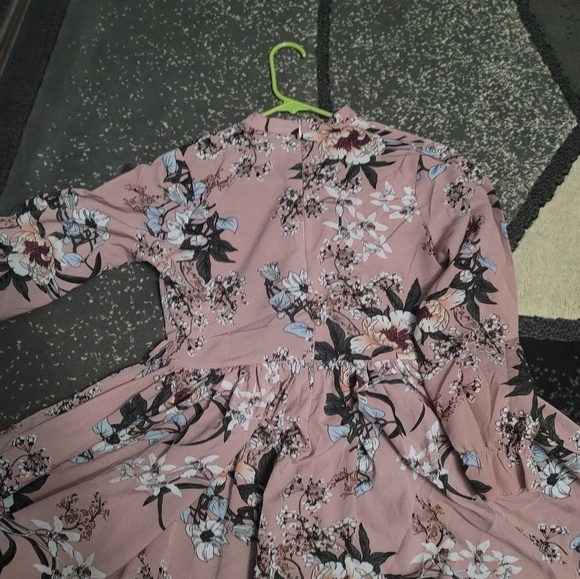 Kids/girls dusty pink fit and flare dress - Picture 3 of 5